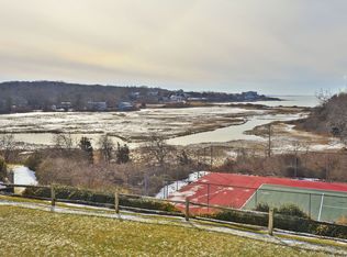 162 Saconesset Rd, Falmouth, MA 02540