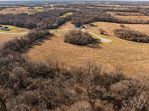 4th image of 000 Farm Road 148