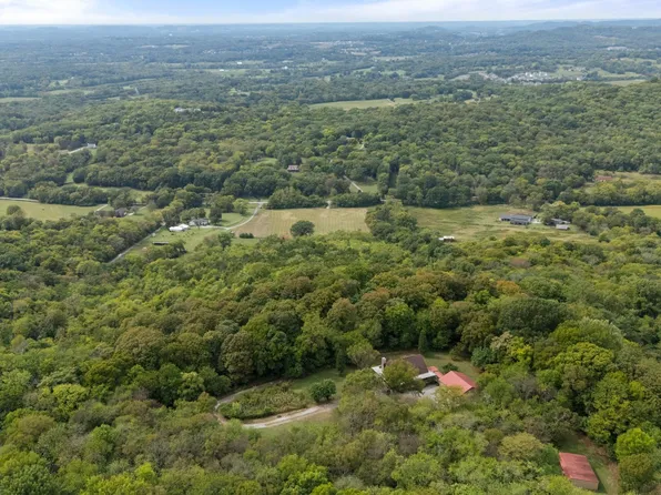 1746 Molly Hollow Rd, Nolensville, TN 37135