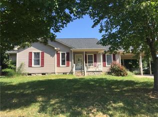 128 Dakota St, Ellenboro, NC 28040