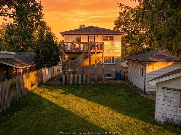2nd image of 3138 Hartley Dr