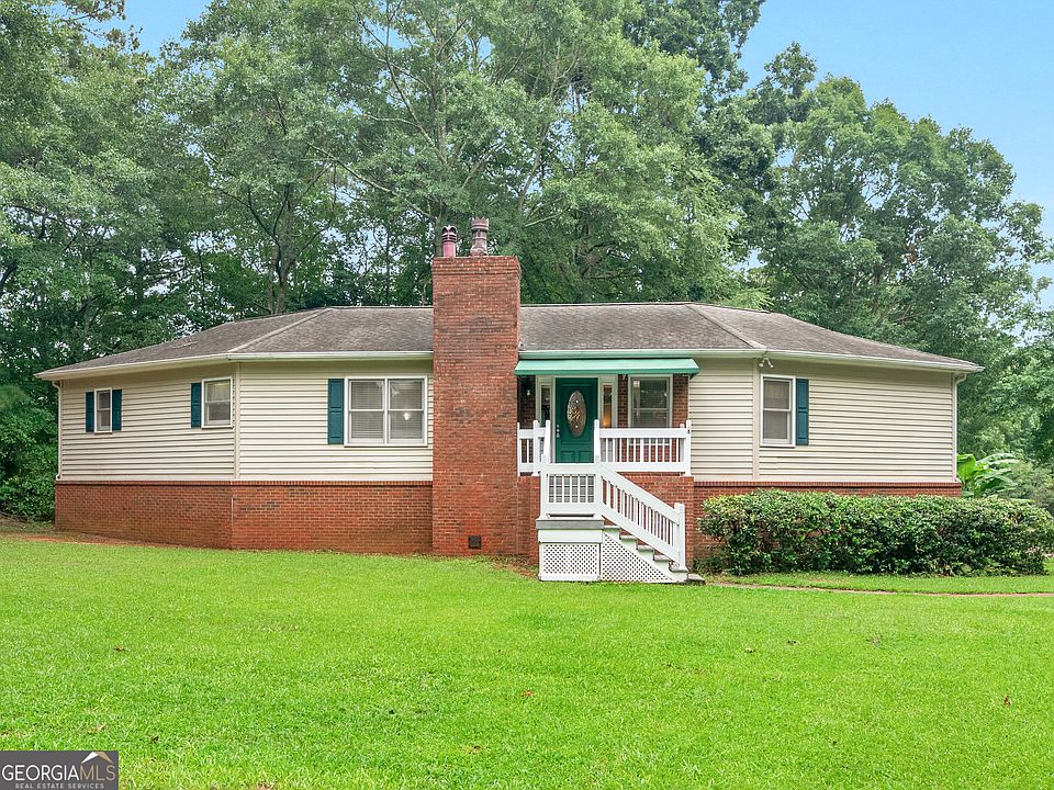 1st image of 150 Knights Cir