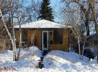 2350 Bayless Pl, Saint Paul, MN 55114