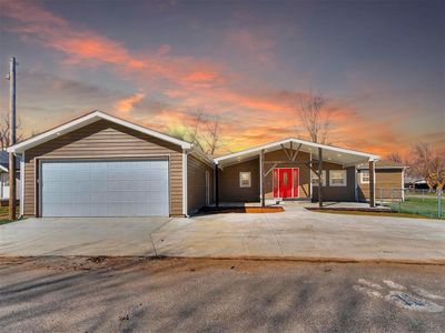 211 NW 6th St, Minco, OK, 73059