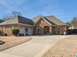115 Sydney Ln, Chelsea, AL 35043