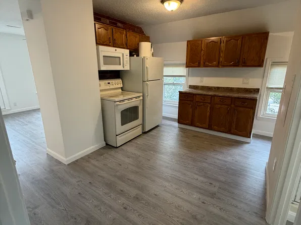 48 East St #2, Attleboro, MA 02703