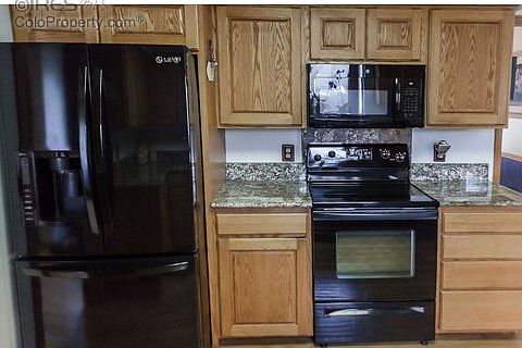 5th image of 1230 Redwood Ct