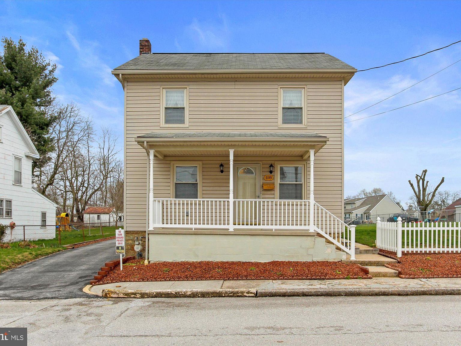 108 S Orange St, New Oxford, PA 17350 Zillow