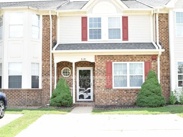 310 Cobb Island Ct, Chesapeake, VA 23322