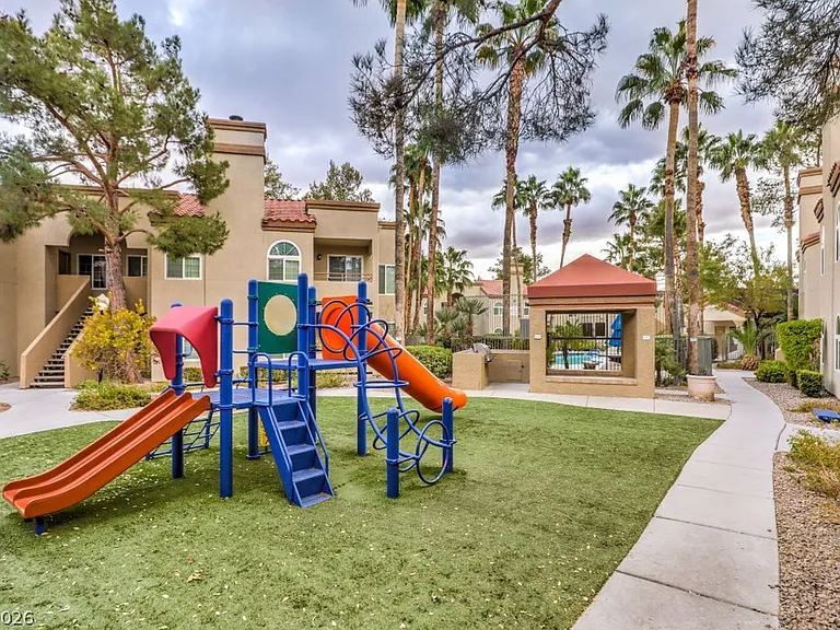 3145 E Flamingo Rd #1041 — Photo 13