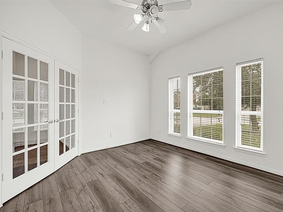5th image of 828 Grassy Knoll Trail