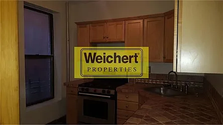 Rented by Weichert Manhattan Midtown