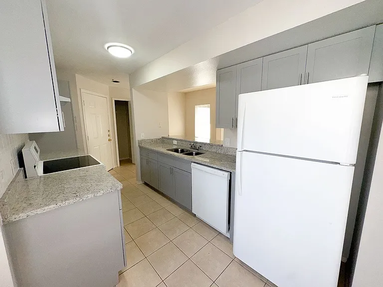 420 Summit Ridge Pl #306 — Photo 17