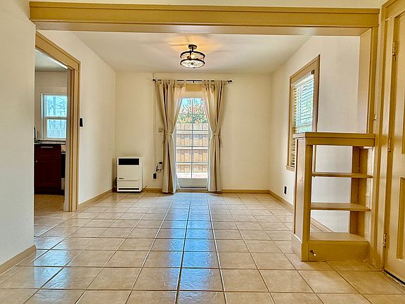 3rd image of 4486 Texas St