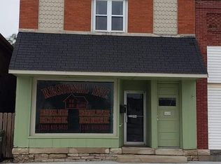 418 N Main St #2A, Donnellson, IA 52625