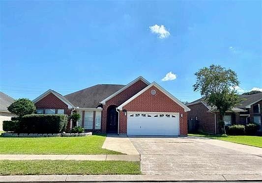 1st image of 3163 Forest Oaks Dr