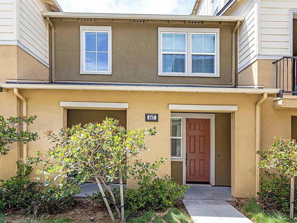 1st image of 647 Elderberry Dr