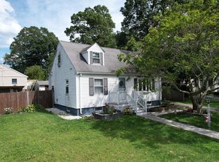 2 Brookside Ter, Randolph, MA 02368