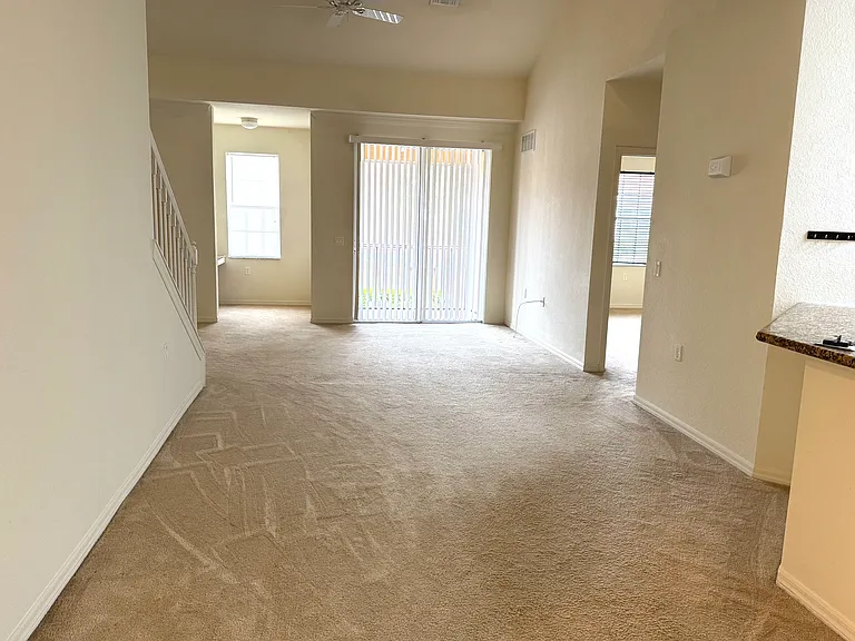 1813 Concordia Lake Cir #2008 — Photo 15