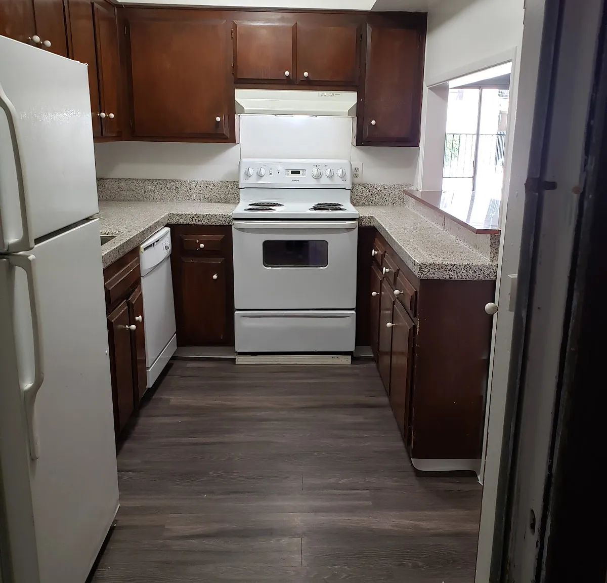 Parkway Townhomes — Photo 3