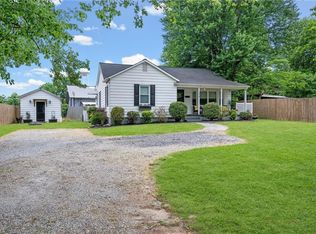 128 Avon St, Mocksville, NC 27028
