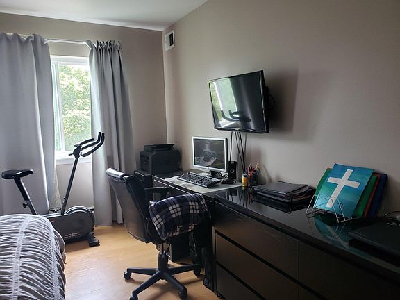 3rd image of 445 S Cleveland Ave APT 303