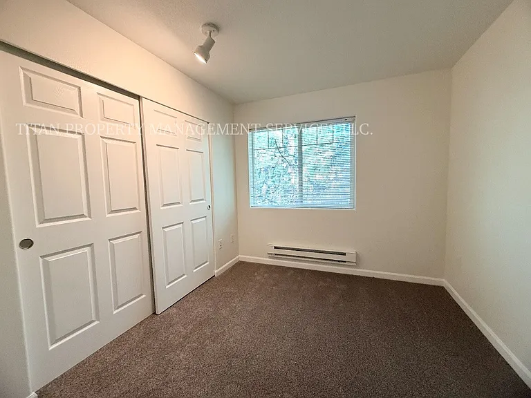 10871 SW Canterbury Ln #204 — Photo 14