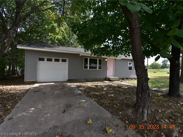 508 S Walnut St, Sallisaw, OK 74955