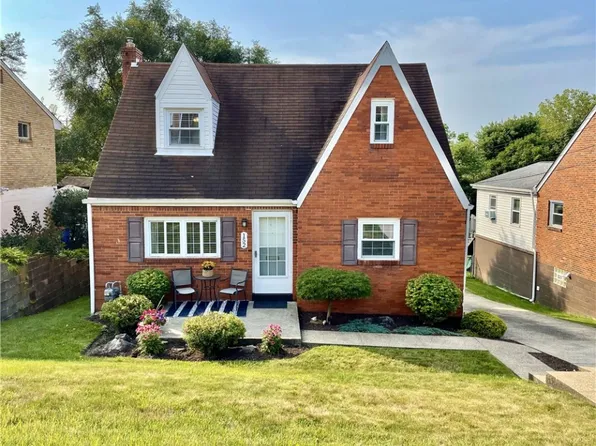 152 Baker Dr, Pleasant Hills, PA 15236