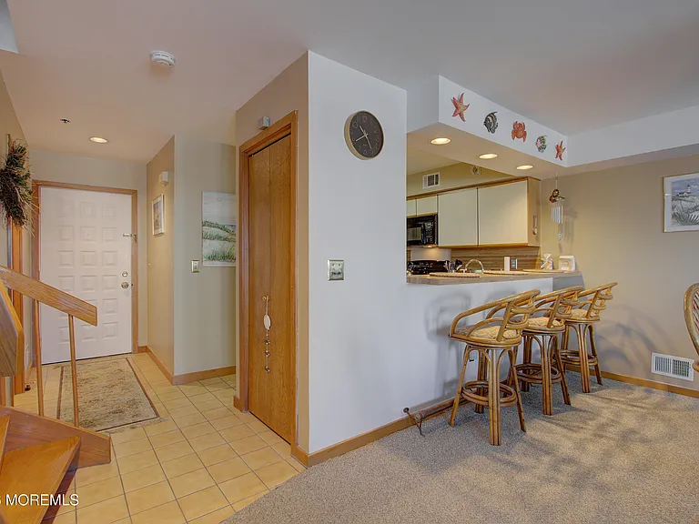 900 Ocean Ave #24 — Photo 9