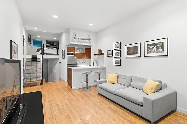 Rented by Corcoran | media 2