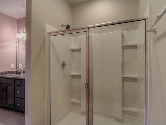 The Waverleigh Owner s Bathroom