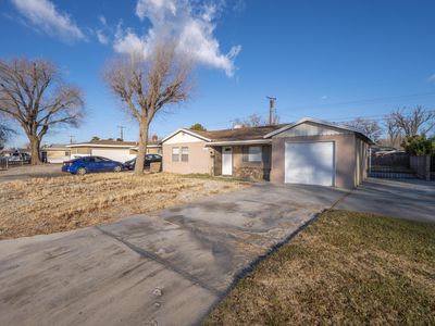 44456 2nd St E, Lancaster, CA, 93535