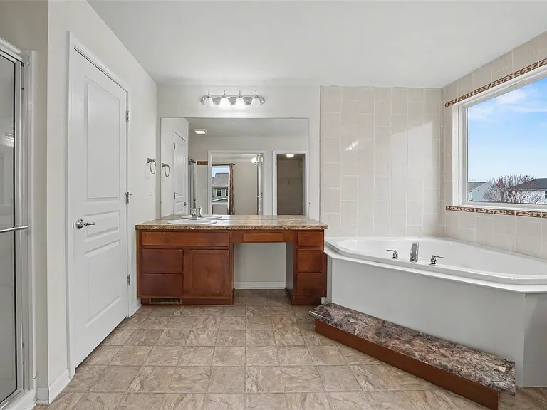 49184 Gracechurch Rd — Photo 46