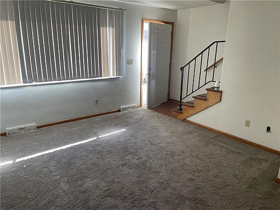 3rd image of 143 N 20th St