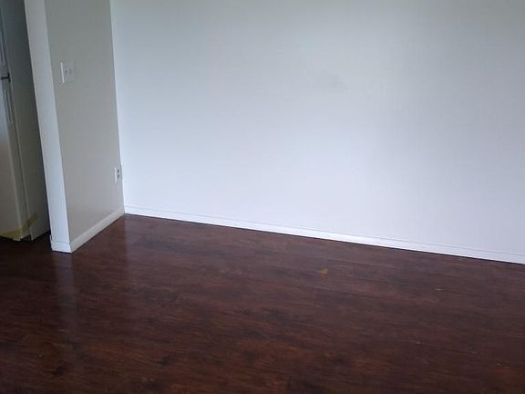 2nd image of 2934 Grasselli Ave APT 11