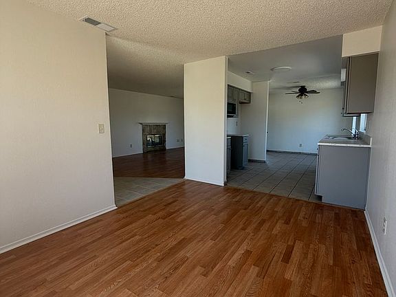 5th image of 200 Armona Ave