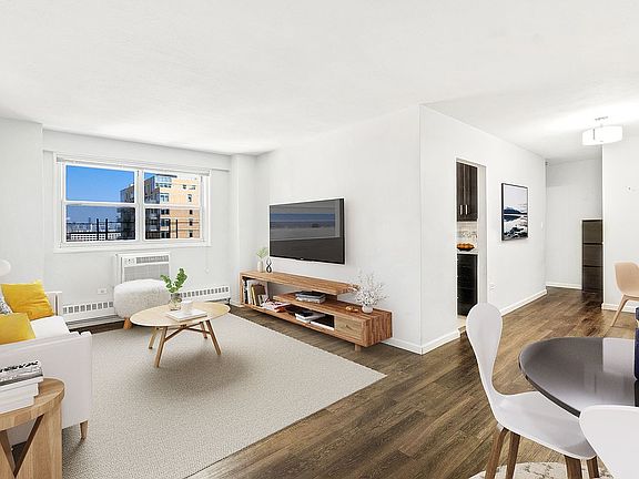 2nd image of 175 Willoughby St APT 12K