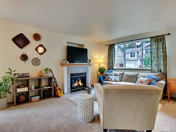 4th image of 2815 5th St SE