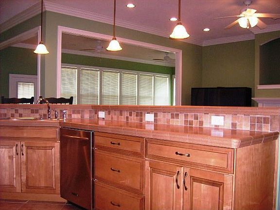 Kitchen 4