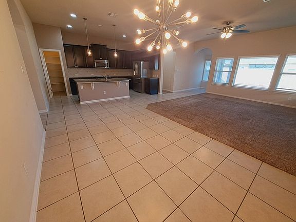 4th image of 1029 Hartman Dr