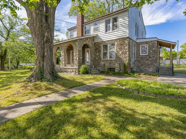 307 College Ave E, Carthage, TN 37030
