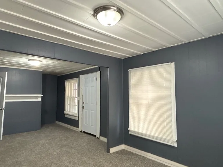 3519 Hill St — Photo 4