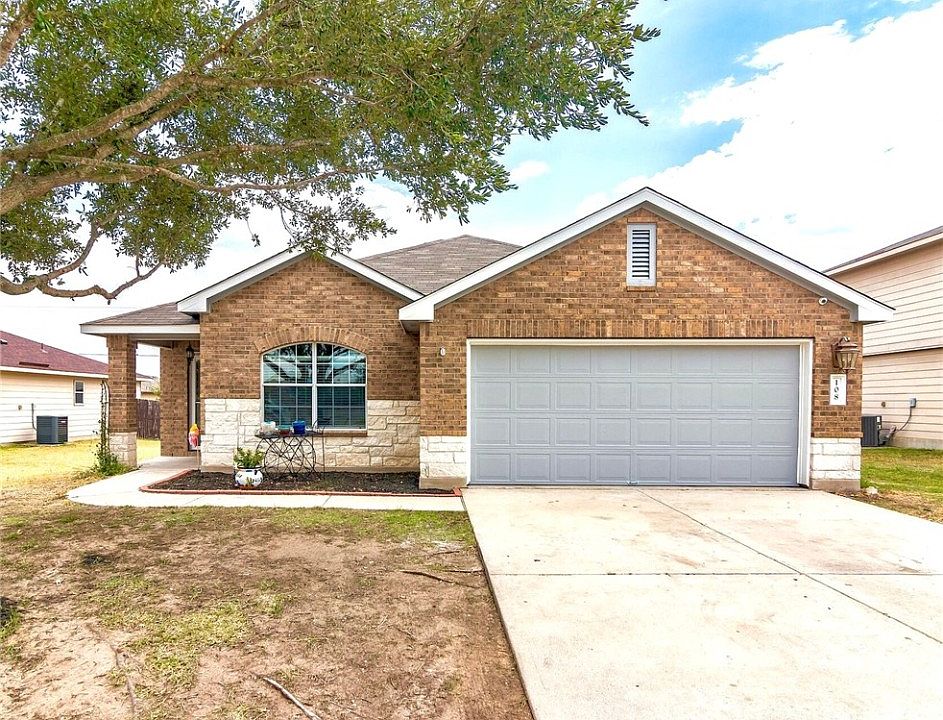 1st image of 108 Foxglove Dr
