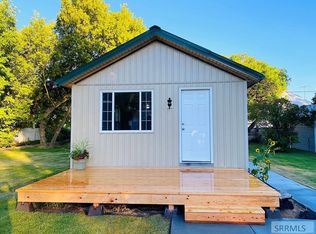 718 S University Ave, Blackfoot, ID 83221