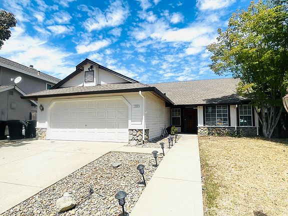 2nd image of 1232 Chablis Cir