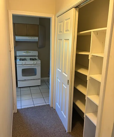 315 E Kenilworth Ave #1R — Photo 25