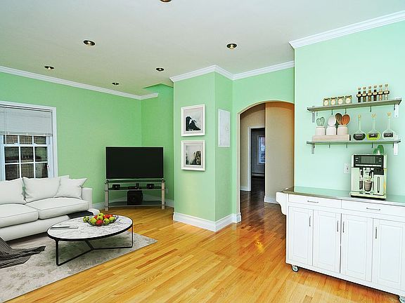 2nd image of 3181 41st St