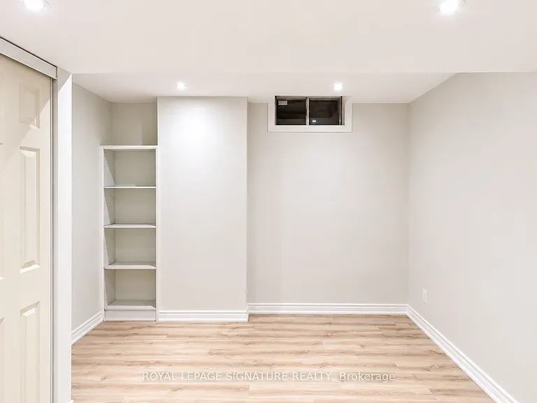 75 Rockwood Cres #BASEMENT — Photo 15