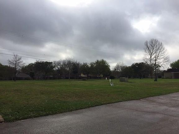 4th image of 1620 Jana Ln